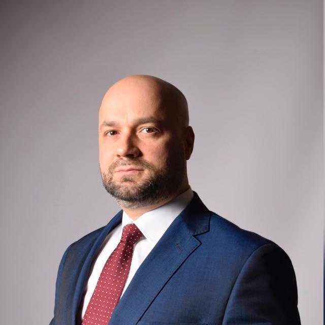 Павел Мартынченко, Адвокат по международному и налоговому праву